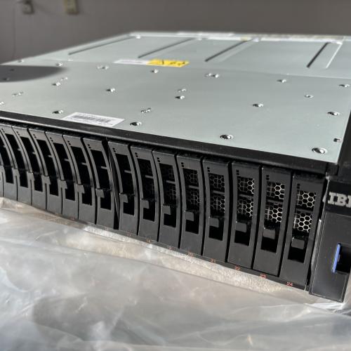2078-24E IBM Storwize V5000 SFF Expansion
